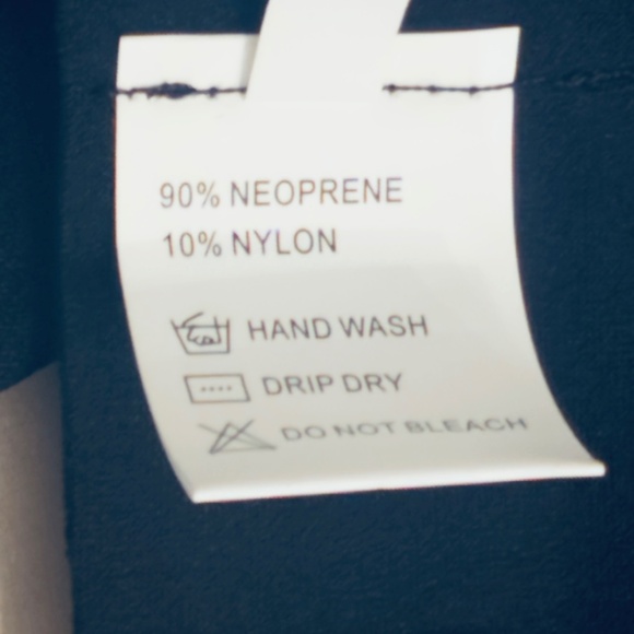 Surf Squared Men’s Wetsuit Top - Picture 6 of 6